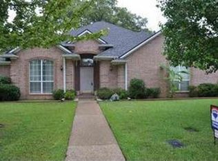 19319 Sandhill Ln, Flint, TX 75762