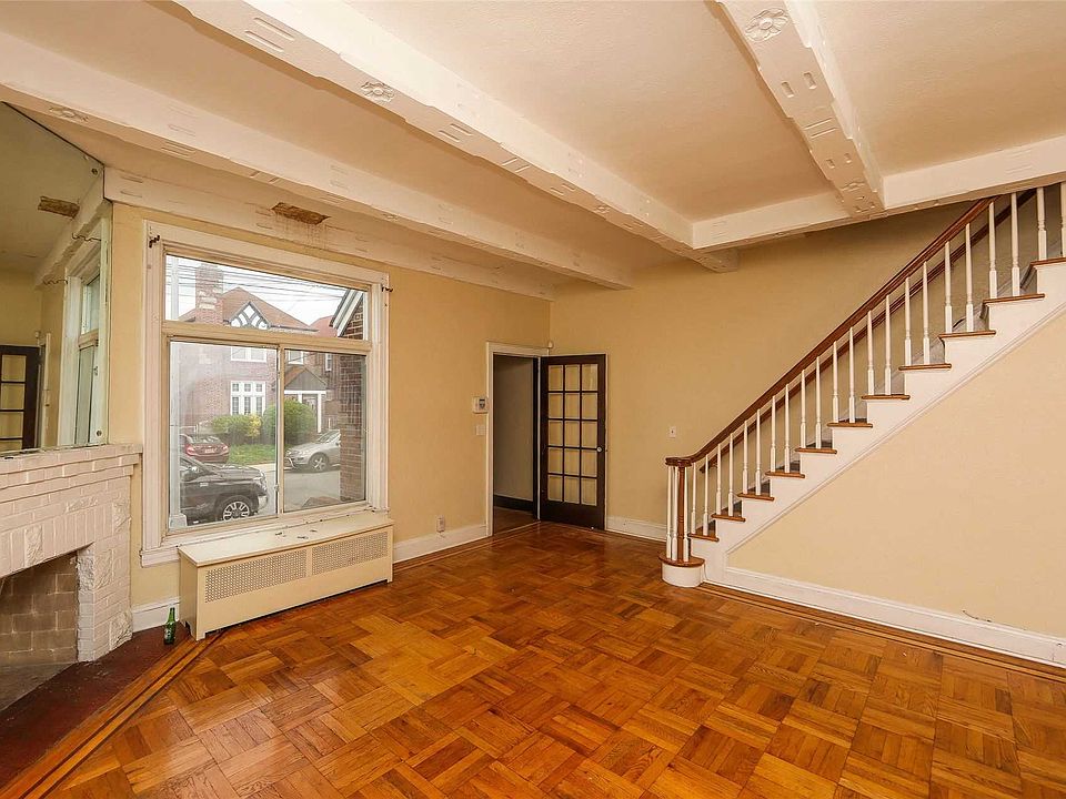 1st image of 11957 178th St
