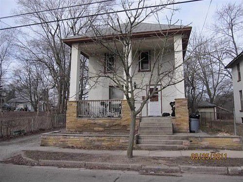 1st image of 247 McKinley Ave N