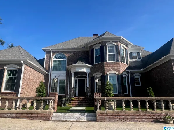 999 Trails End Rd, Leeds, AL 35094