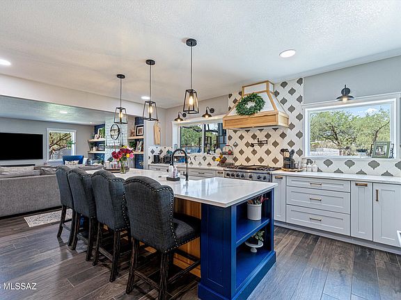 4th image of 7981 E Fort Lowell Rd
