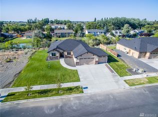 416 S Astor Loop NE, Moses Lake, WA 98837