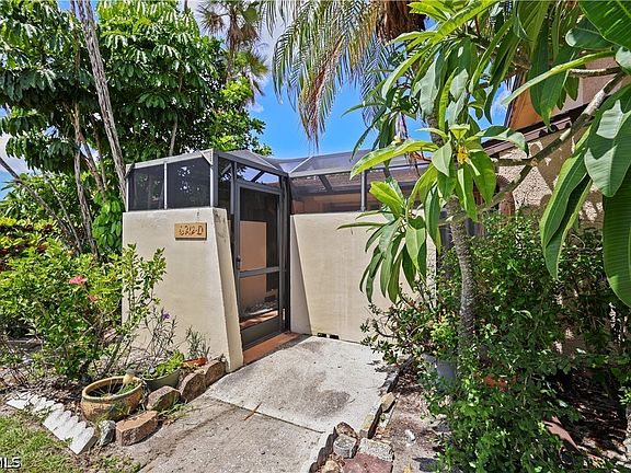 4th image of 6212 Principia Dr #4