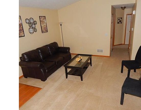 5th image of 3846 Dartford Ln