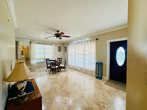 1415 Flagler Ave Photo 1