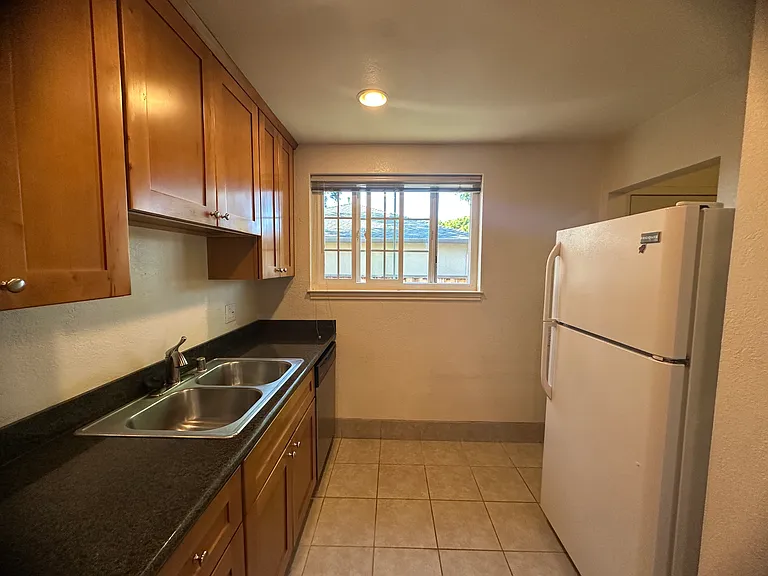 609 N Genevieve Ln #609 — Photo 4