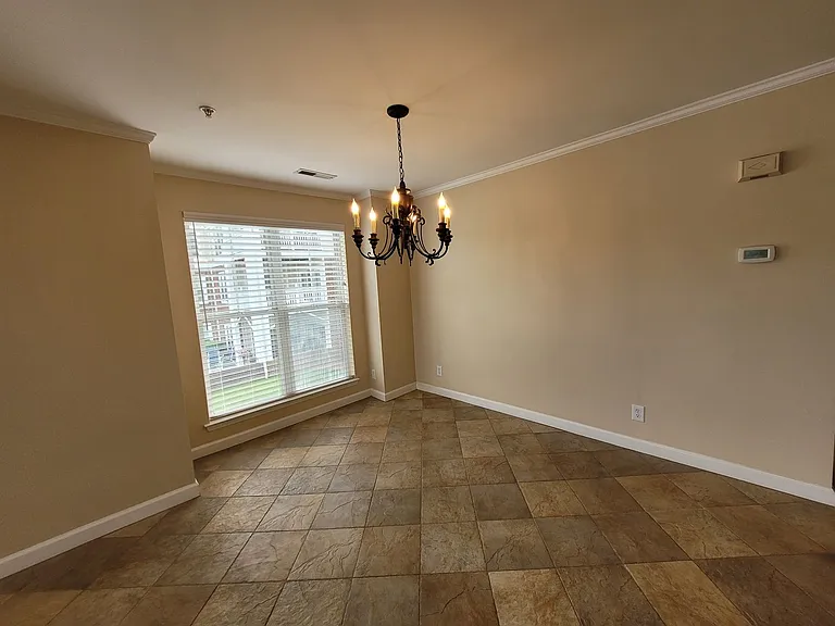940 Jetton St #17 — Photo 7