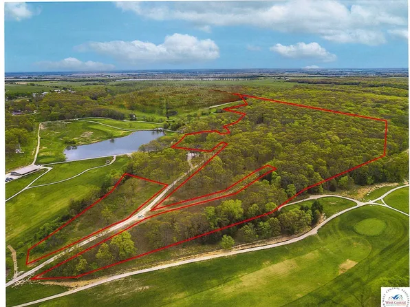 Timber Ridge Ln, Cole Camp, MO 65325