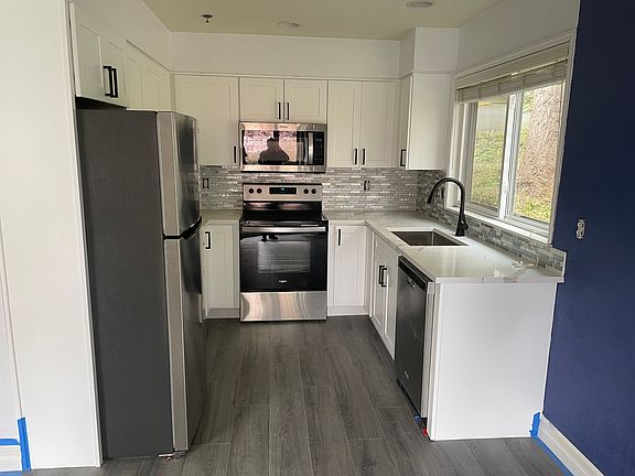 2nd image of 17413 NE 88th Pl #D3