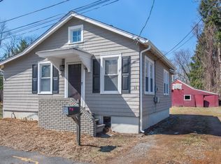 26 Broadway Ln, Fairfield, NJ 07004