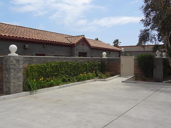 2nd image of 3500 E Vineyard Ave