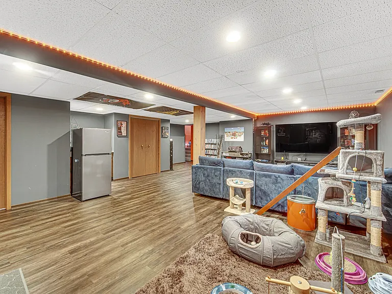 316 Morningside Dr #A — Photo 2