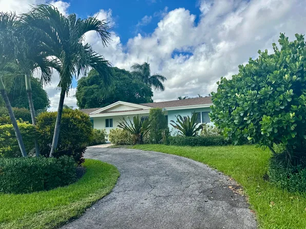 1083 SW 25th Pl, Boynton Beach, FL 33426