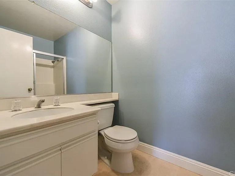 131 Stanford Ct #42 — Photo 9