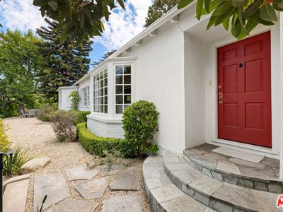 10556 Troon Ave, Los Angeles, CA, 90064