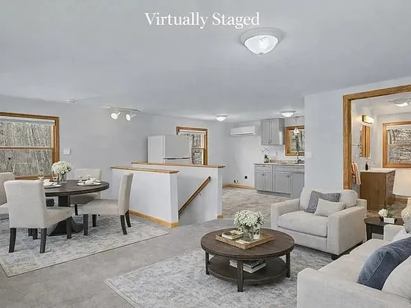 541 Sand Rd, Colchester, VT