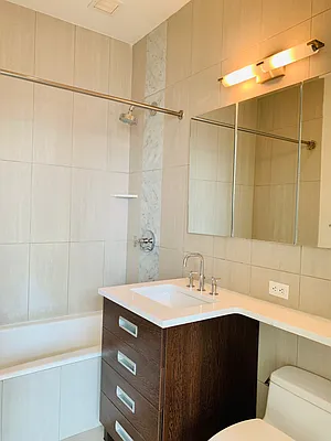 Rented by Algin Management | media 19