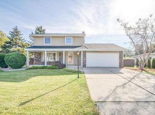 8115 57th Ave, Kenosha, WI 53142