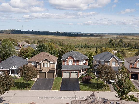 2nd image of 83 Calwell Dr