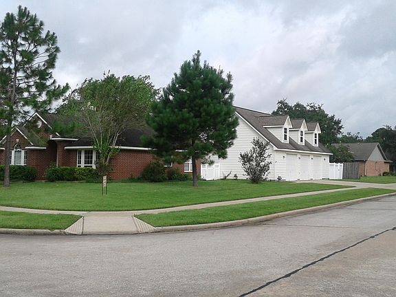 5th image of 1101 Glenshannon Ave