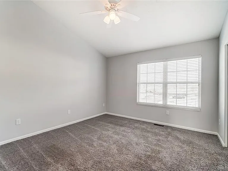 9351 Captiva Bay Dr — Photo 15