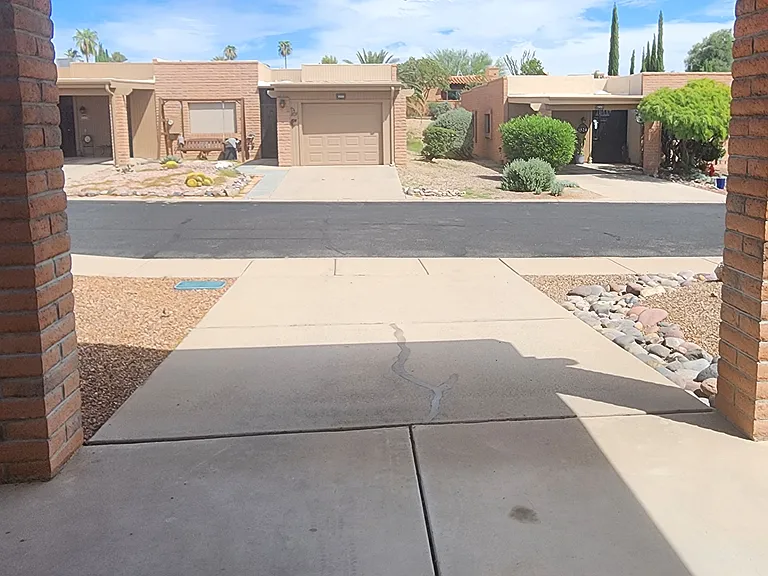 1525 W Via Del Jarrito — Photo 33