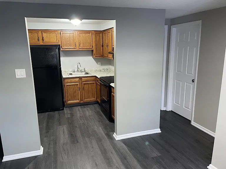 380 Minor St #4 — Photo 3