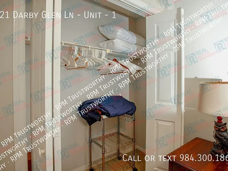 521 Darby Glen Ln #1 — Photo 22