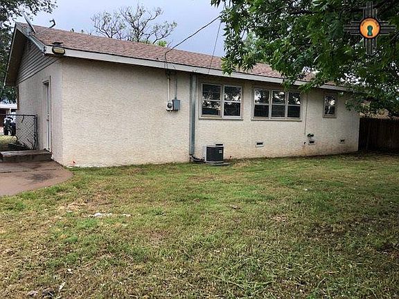 5th image of 1408 N Reid St