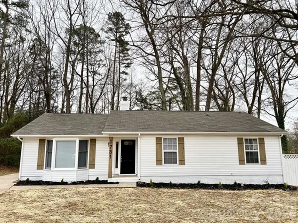 1731 Teddington Dr, Charlotte, NC 28214