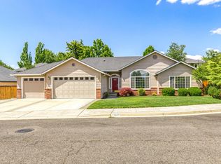 3433 McQuire Way, Medford, OR