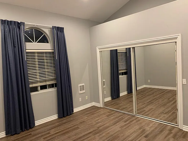 1550 W Lomita Blvd #5 — Photo 8