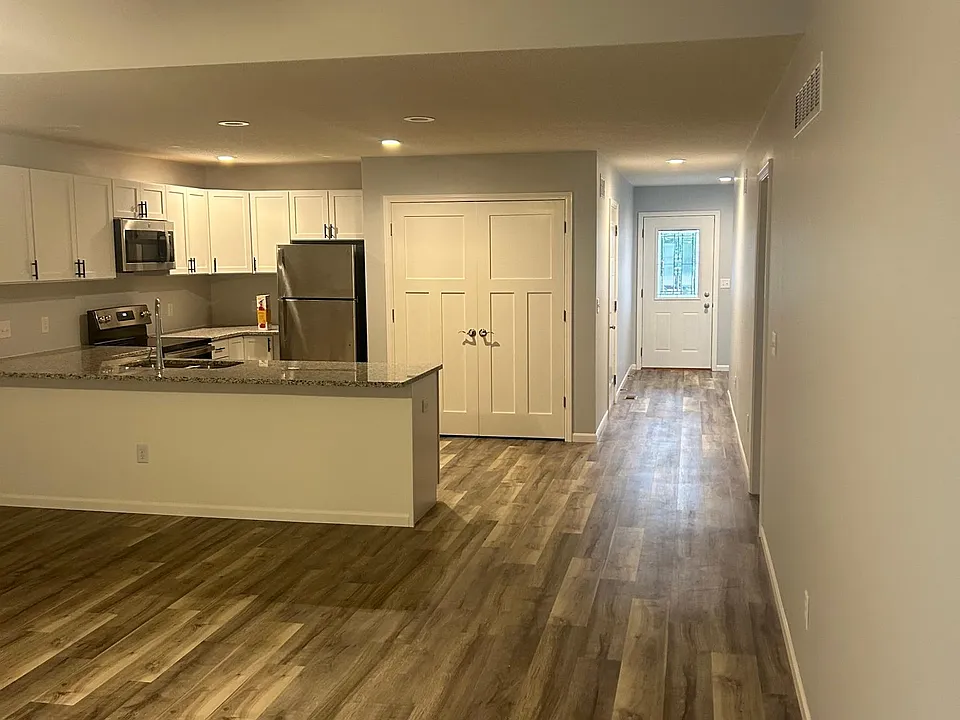 3408 SE Taurus Ave