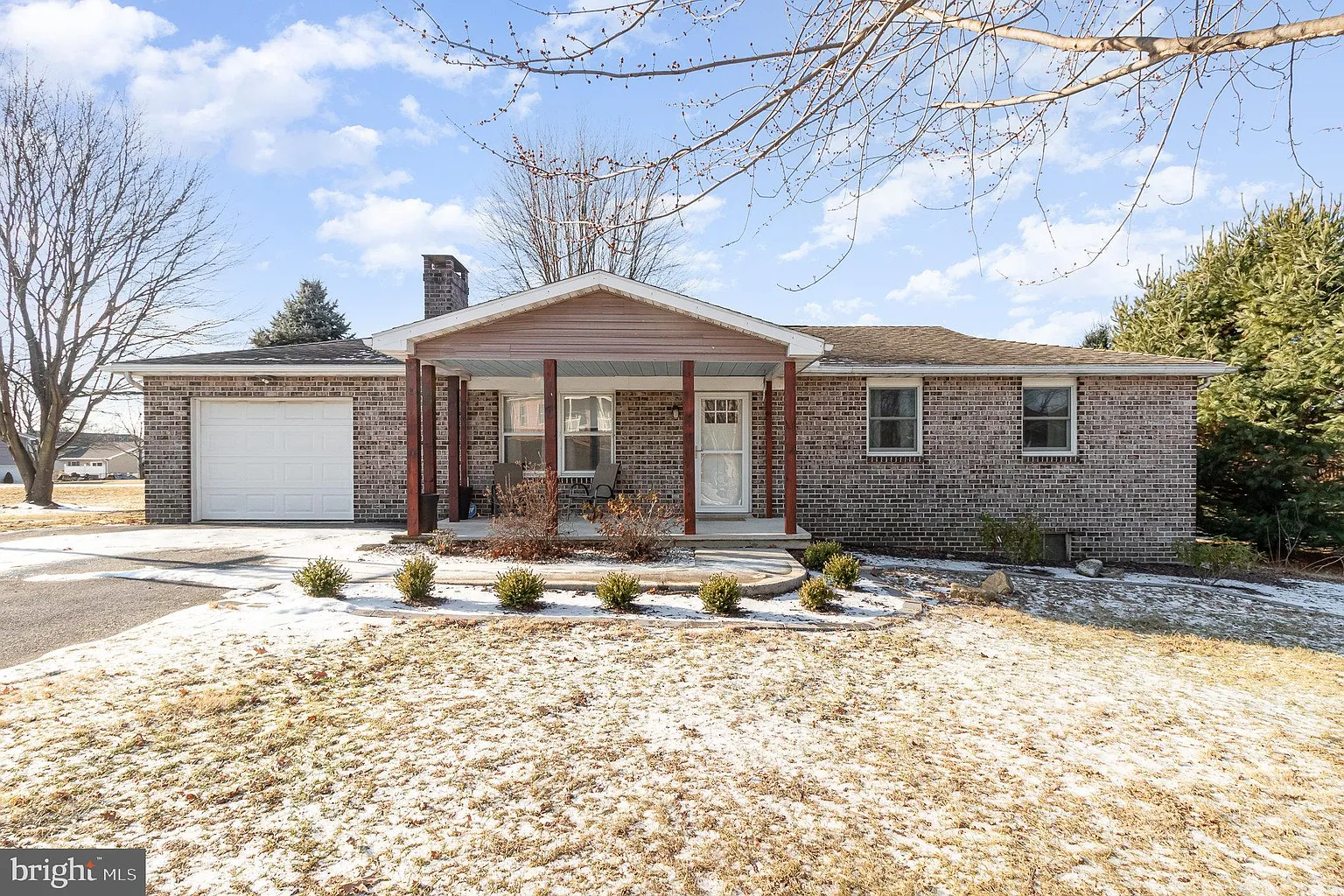 1334 3rd Ave photo 1