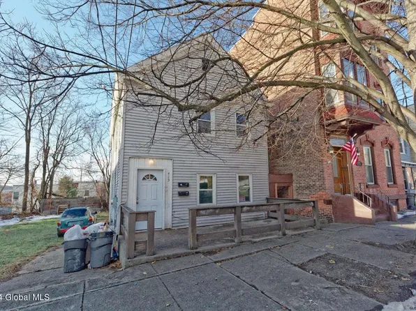 415 10th Street, Troy, NY 12180