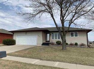 1000 N Victory Rd, Norfolk, NE 68701