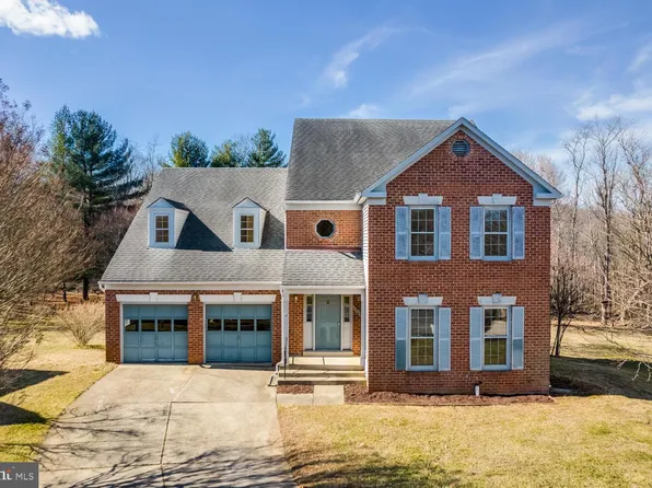 4909 Pennyroyal Ct, Rockville, MD 20853