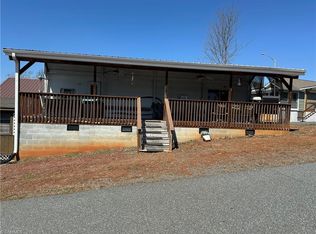 167 Eagle Dr, New London, NC 28127