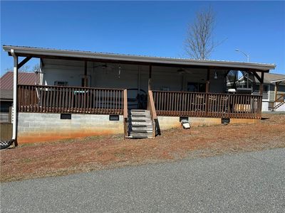 167 Eagle Dr, New London, NC, 28127