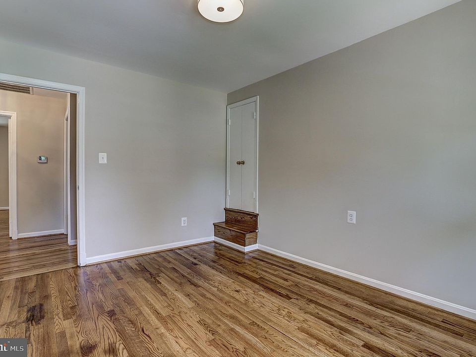 1st image of 9907 La Duke Dr