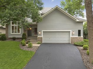 8800 Stratford Xing, Minneapolis, MN 55443
