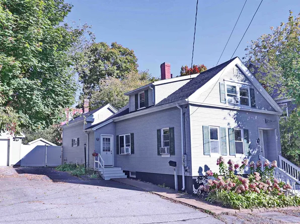 9 Ash Street, Somersworth, NH 03878-4411