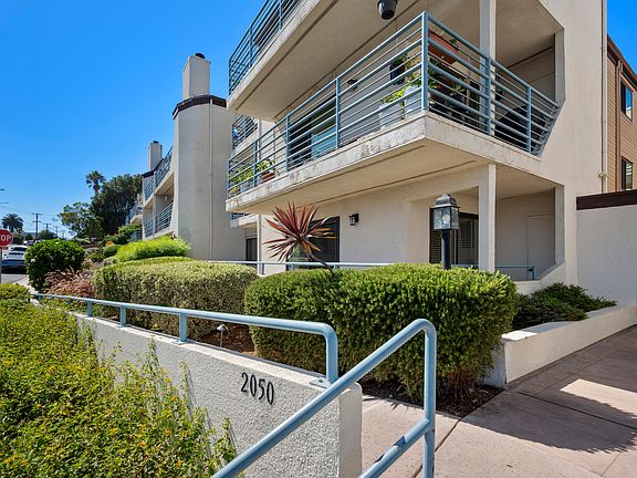 2nd image of 2050 Pacific Beach Dr Unit 102