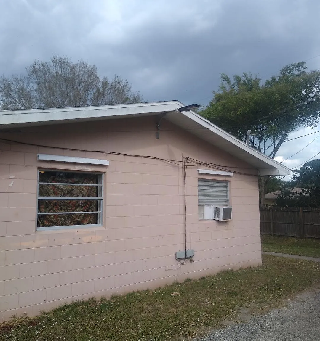 2 bed, 800 sqft, $1,500 — Photo 3