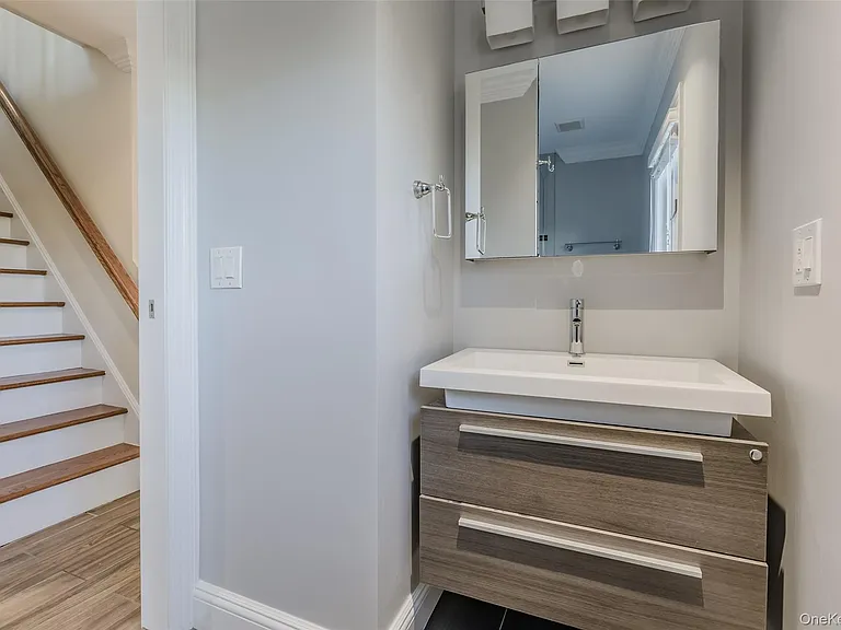 29 Aspen Rd — Photo 9