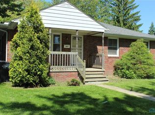 1021 Craig Rd, Maumee, OH 43537