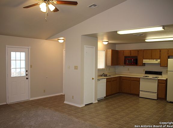 2nd image of 11727 Capotillo St #2