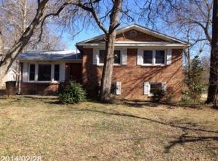 2511 Fontaine Rd, Greensboro, NC 27407