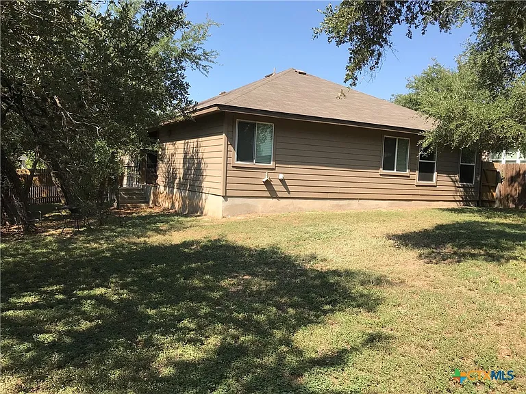 2020 Meadow View Dr — Photo 15