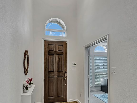 5th image of 5920 Humber Ln